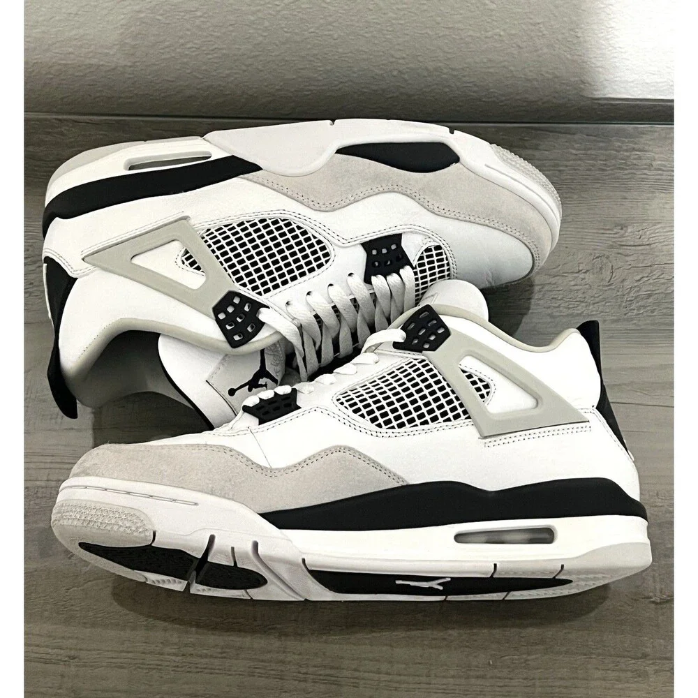 Jordan 4 Retro Military Black - DH6927-111 Size 10 With Box CLEAN